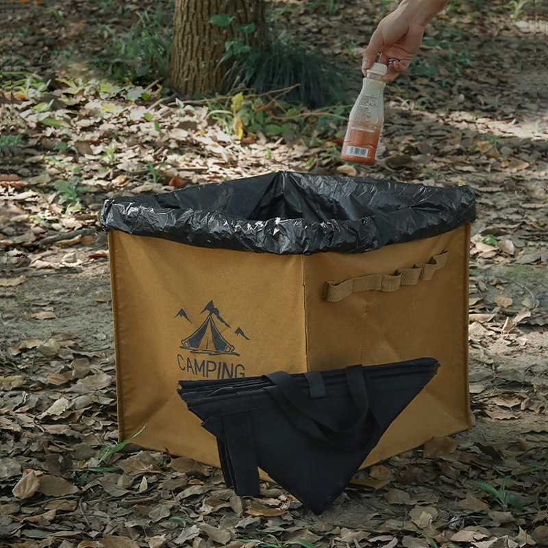 Outdoor folding trash can